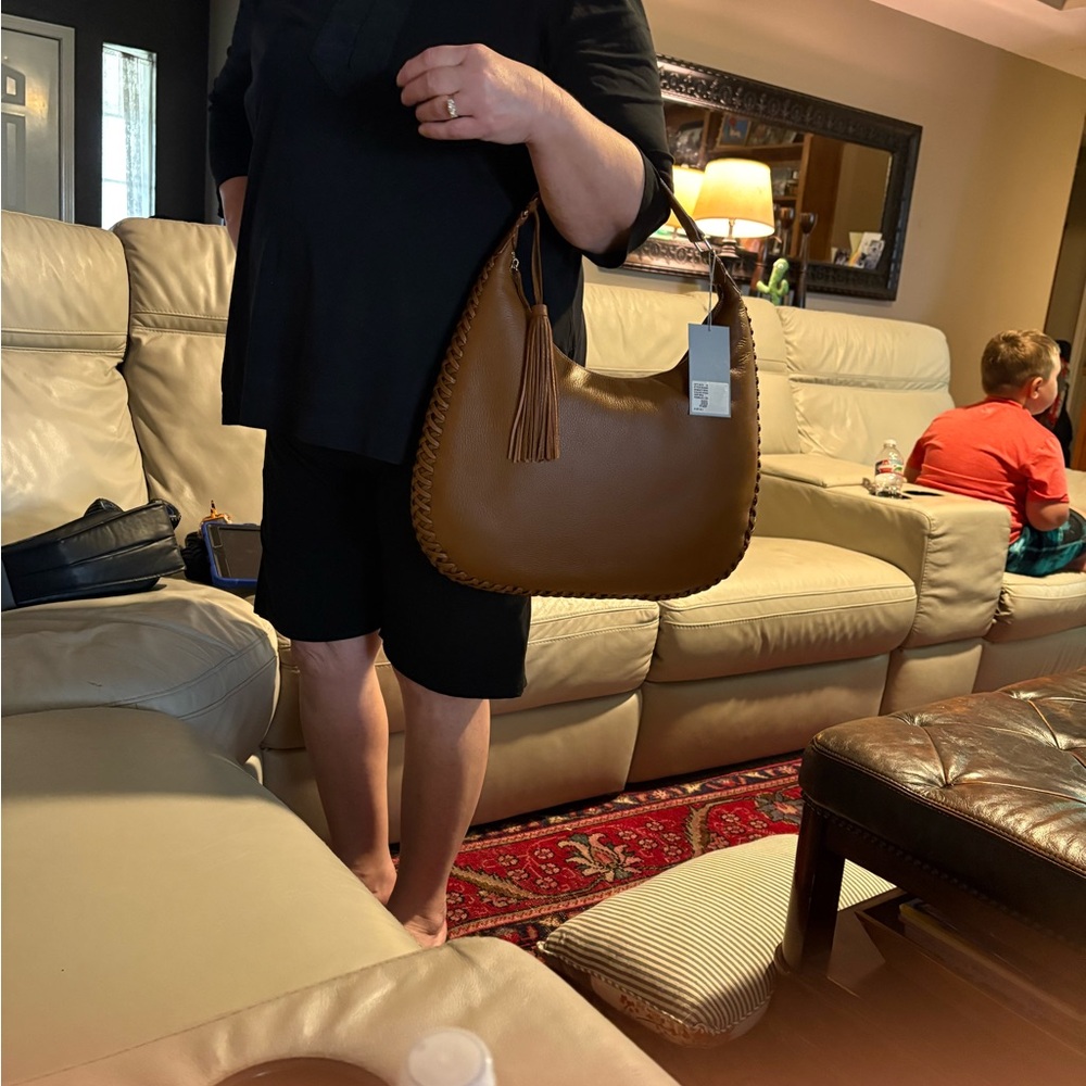 Antonio Melani Beautiful cognac 100% leather
Shoulder Handbag - Picture 10 of 11